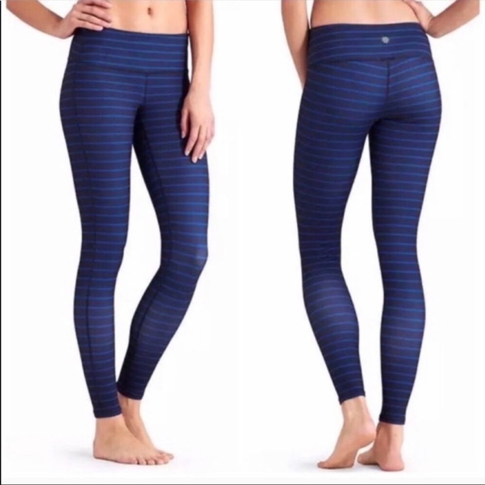 Athleta Chatauranga leggings blue stripe full length
